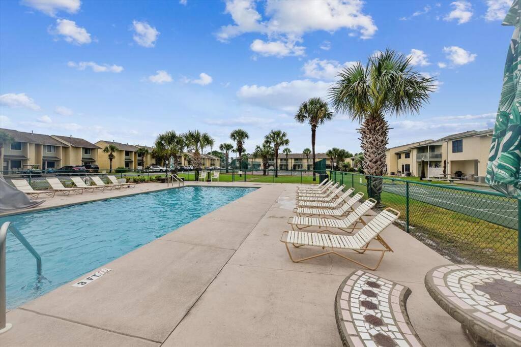 Cozy 2Br 1,5Ba Condo At Gulf Highlands - 5 Min Walk To Beach! With 11 Pools! パナマシティービーチ エクステリア 写真
